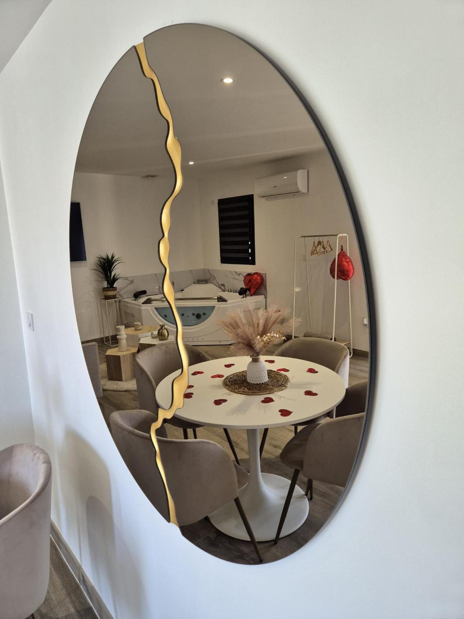 Love Room - Cocon Room - Toulon - Ollioules Exterior foto